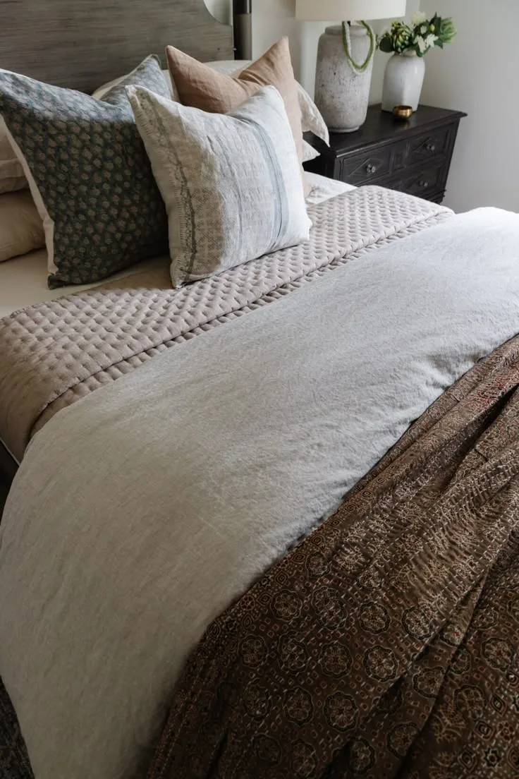 layered bedding textures