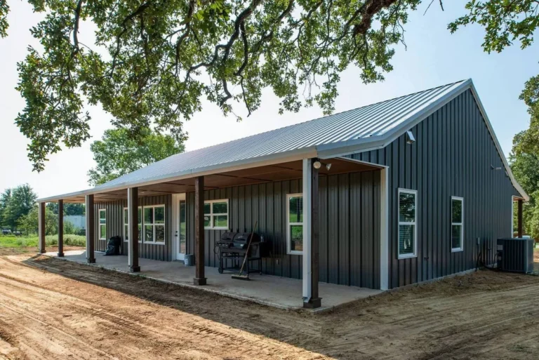 single-story barndominium