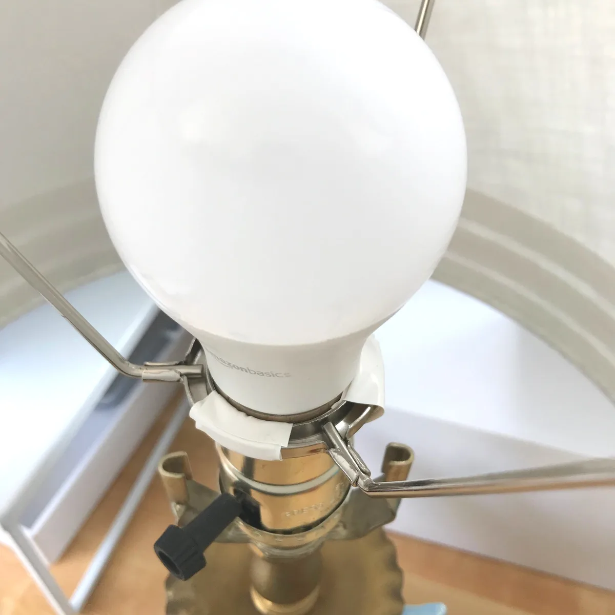 bulb retainer ring