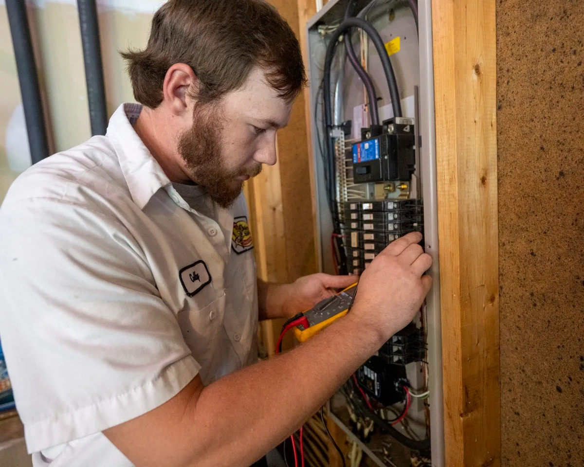 DIY vs licensed electrician repair