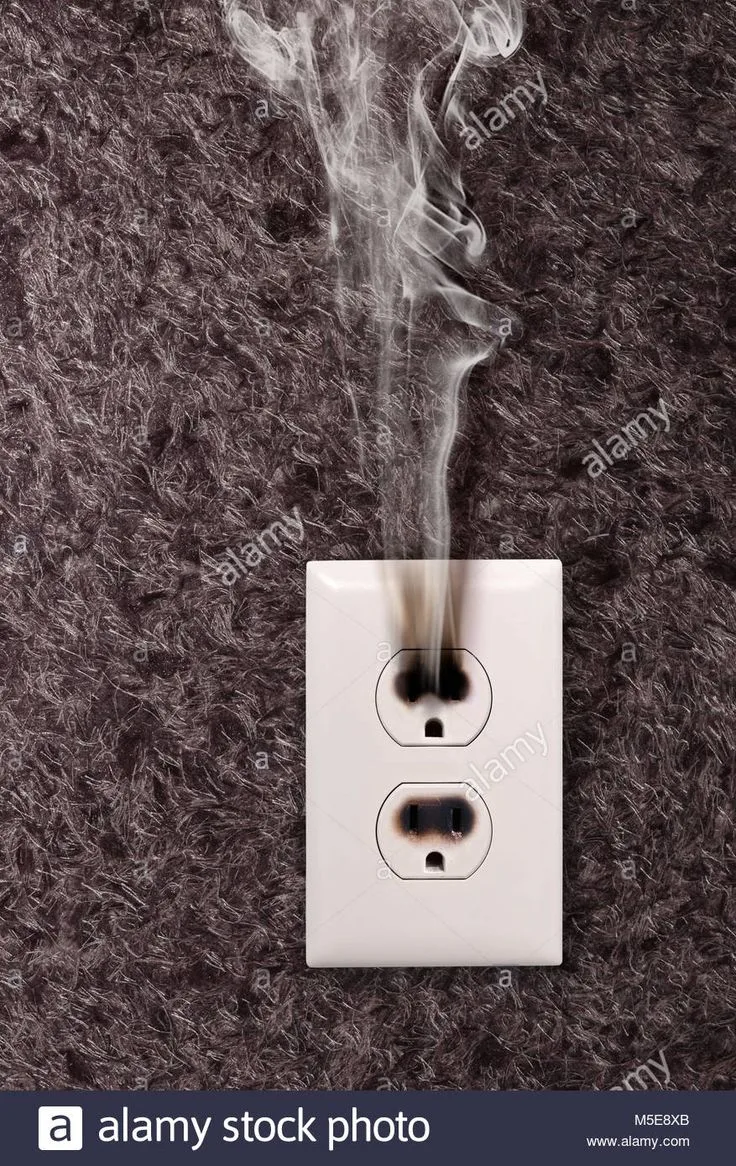 floor lamp outlet has burn marks
