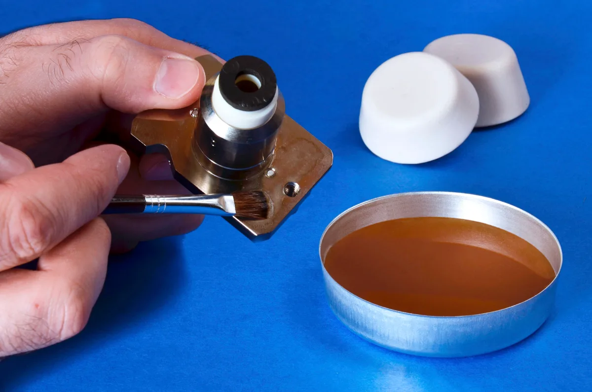 heat-resistant ceramic socket epoxy repair